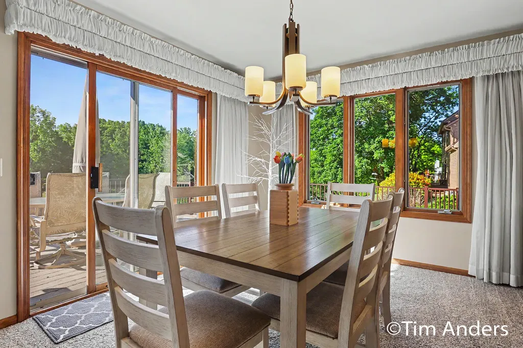 6090 Arroyo Vista Drive NE Cannon Township MI 49341