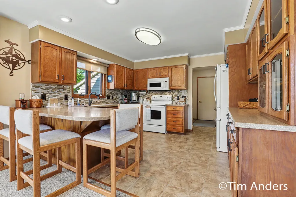 6090 Arroyo Vista Drive NE Cannon Township MI 49341