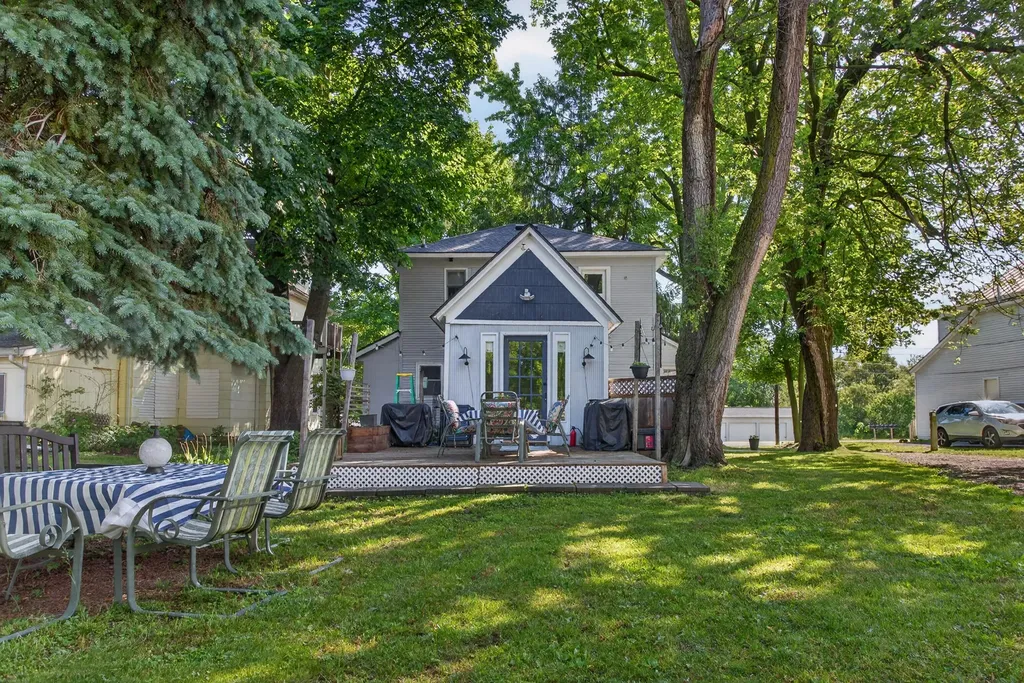 6875 Hammond Avenue SE Gaines Charter Township MI 49316