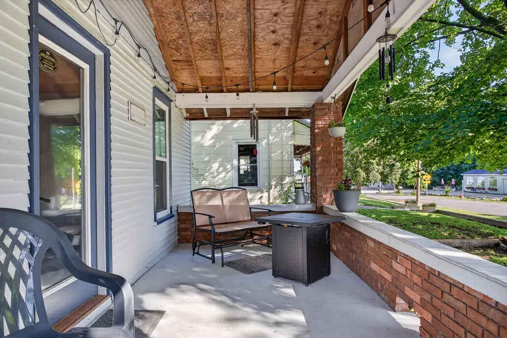 6875 Hammond Avenue SE Gaines Charter Township MI 49316