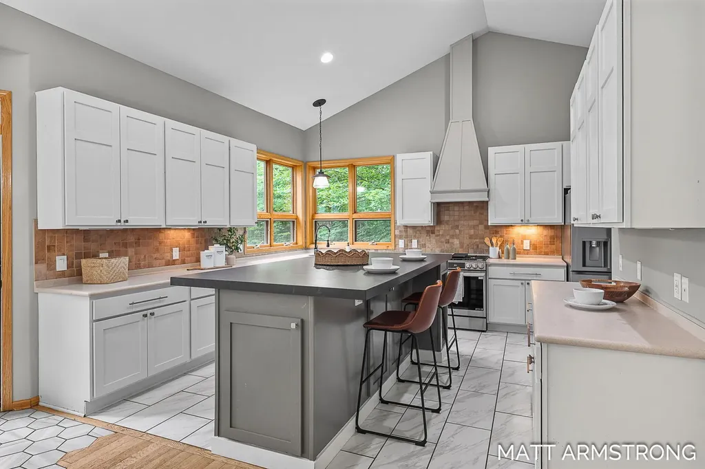 2135 Hilltop View Drive Dorr Township MI 49323