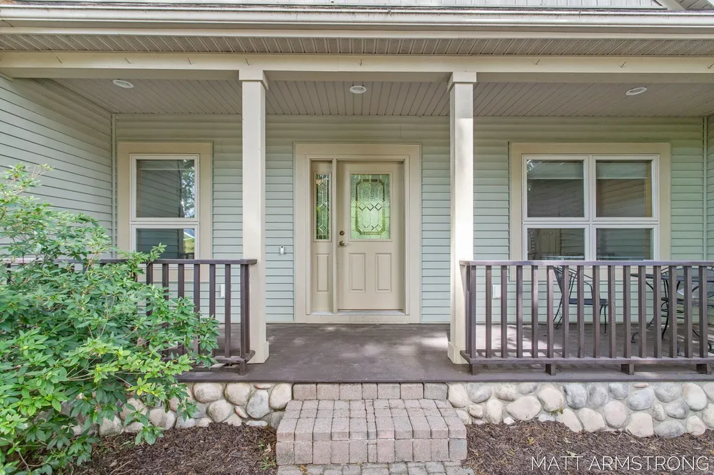 2135 Hilltop View Drive Dorr Township MI 49323