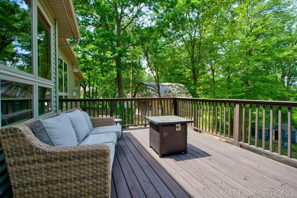 2135 Hilltop View Drive Dorr Township MI 49323