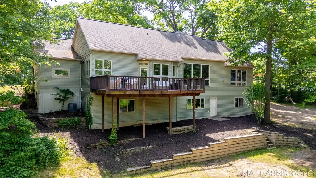 2135 Hilltop View Drive Dorr Township MI 49323