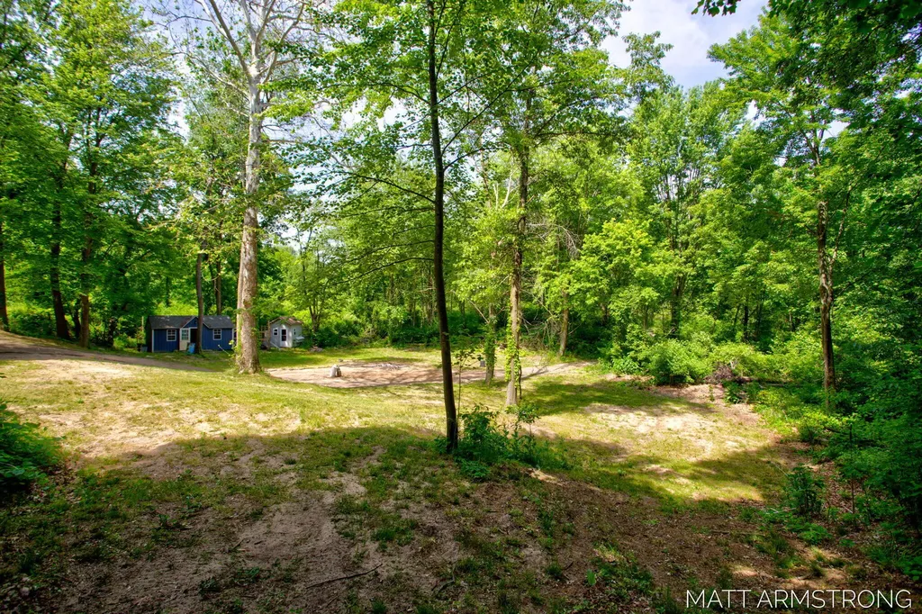 2135 Hilltop View Drive Dorr Township MI 49323