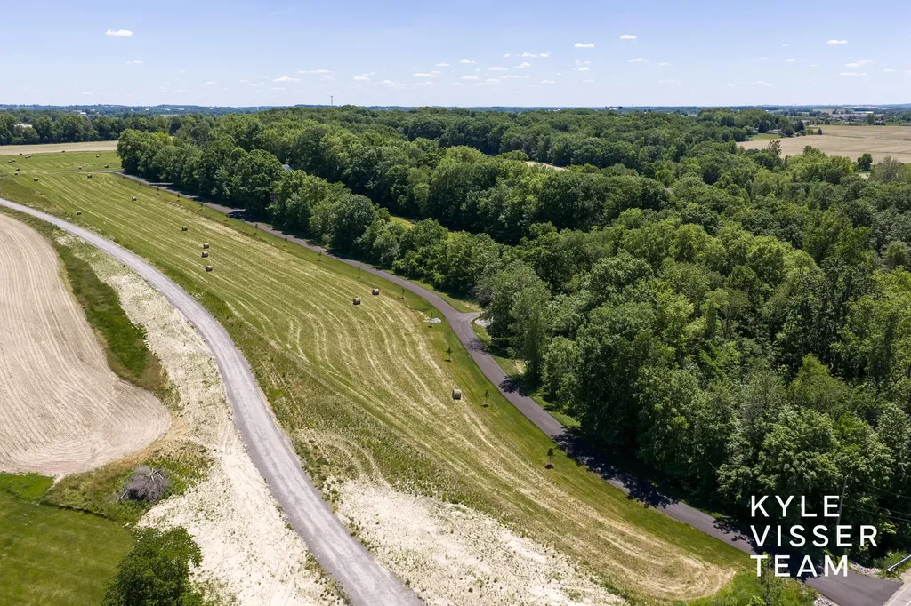 3616 64th Avenue Zeeland Charter Township MI 49464