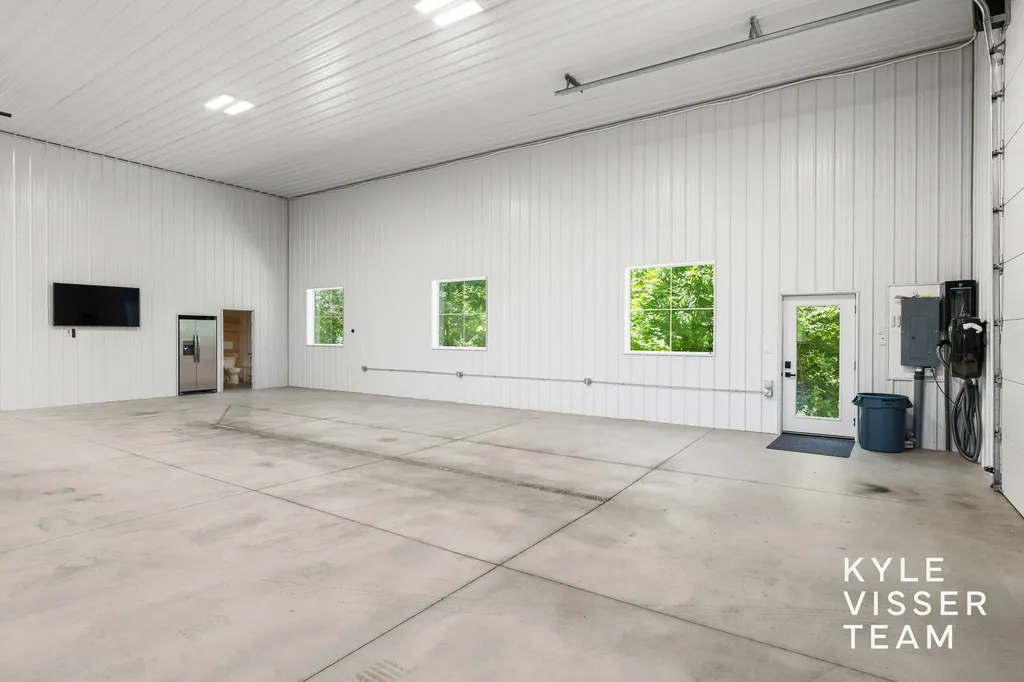 3616 64th Avenue Zeeland Charter Township MI 49464