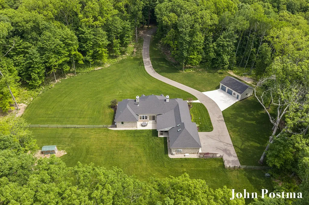 1565 Alden Nash Avenue NE Vergennes Township MI 49331