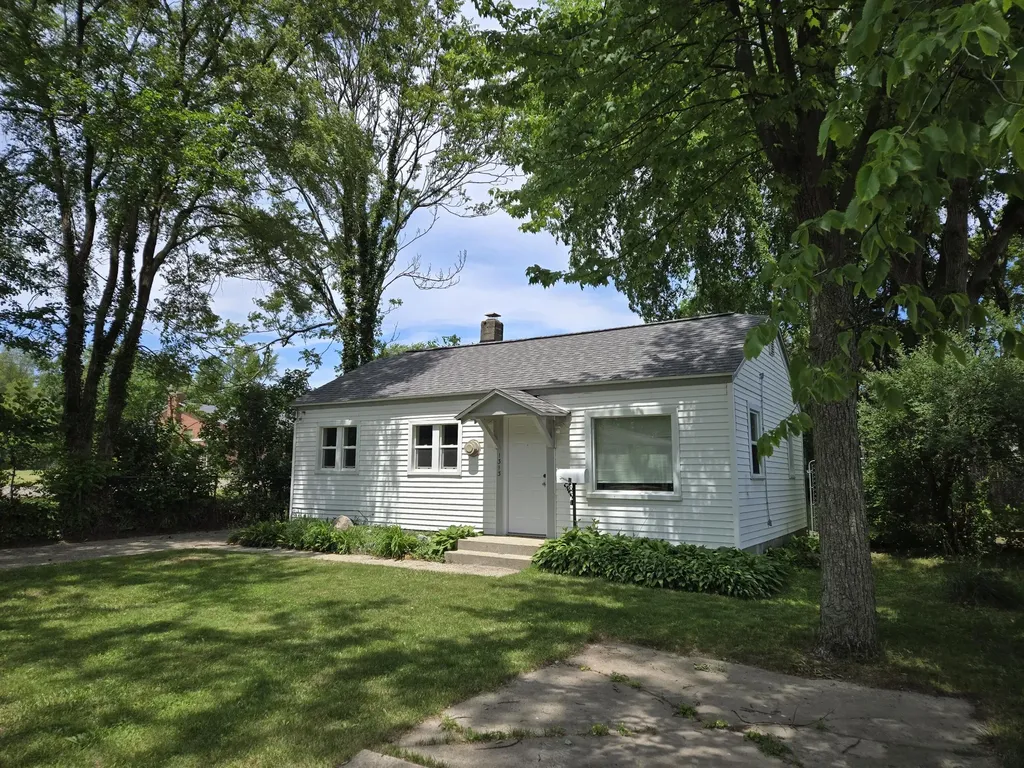 1313 Mason Street NE Grand Rapids City MI 49503