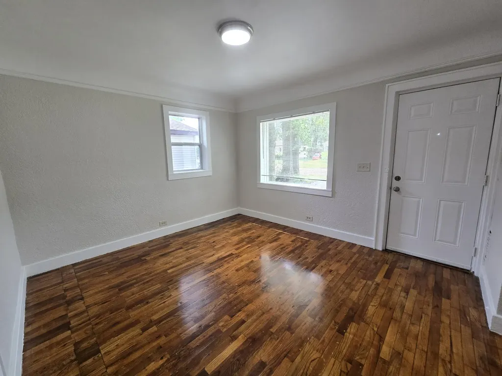1313 Mason Street NE Grand Rapids City MI 49503