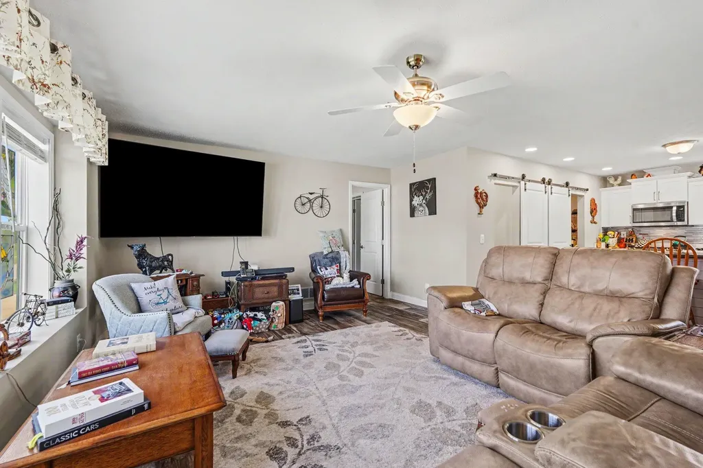 3676 Hollyfield Drive Solon Township MI 49319