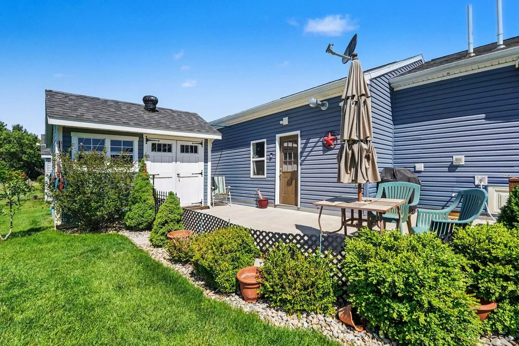 3676 Hollyfield Drive Solon Township MI 49319