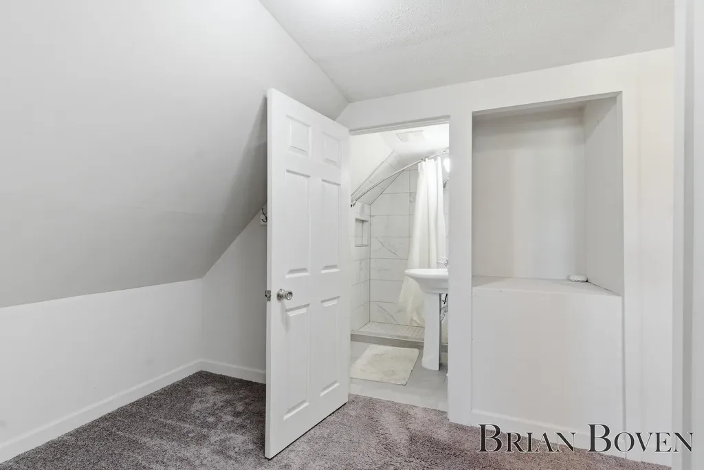 6480 Belmont Avenue NE Plainfield Charter Township MI 49306