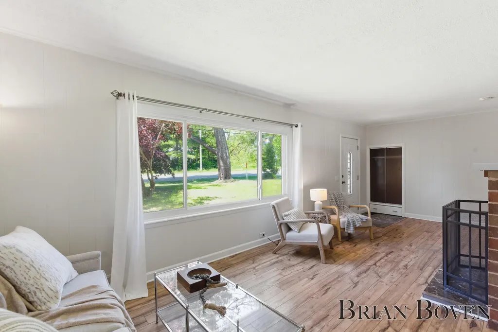 6480 Belmont Avenue NE Plainfield Charter Township MI 49306