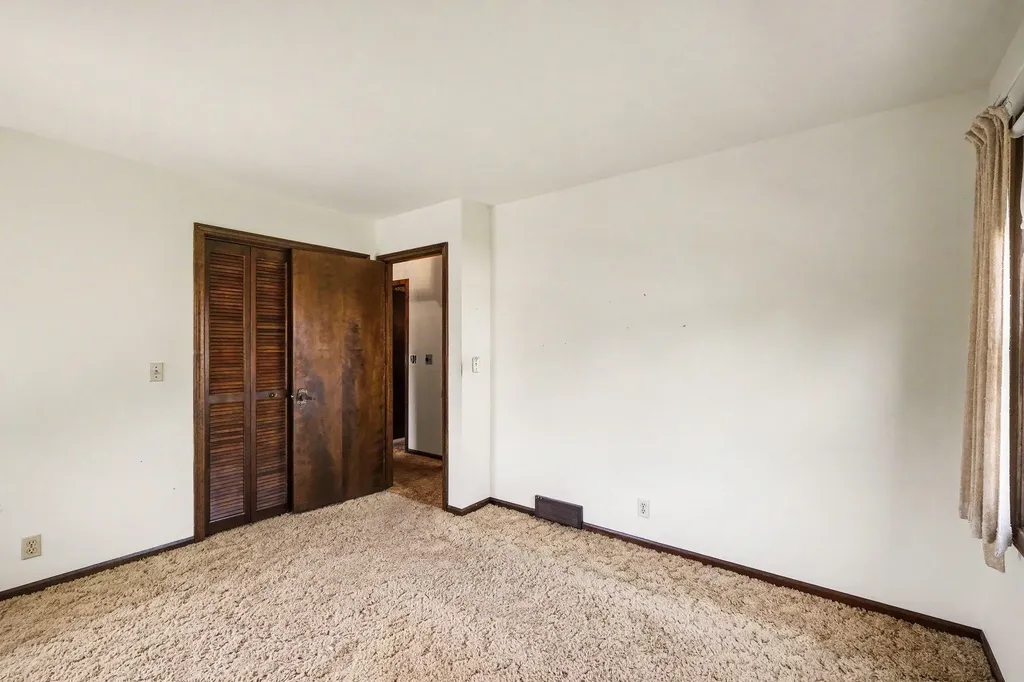 2085 Jamestown Drive SE Kentwood City MI 49508