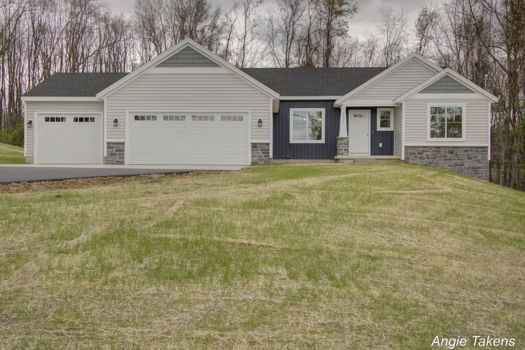 Lot C 14 Mile Road NE Algoma Township MI 49345