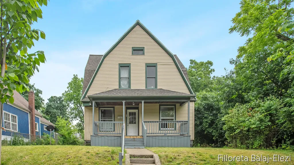714 Adams Street SE Grand Rapids City MI 49507