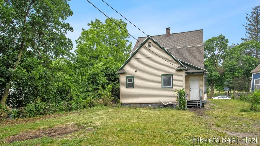 714 Adams Street SE Grand Rapids City MI 49507