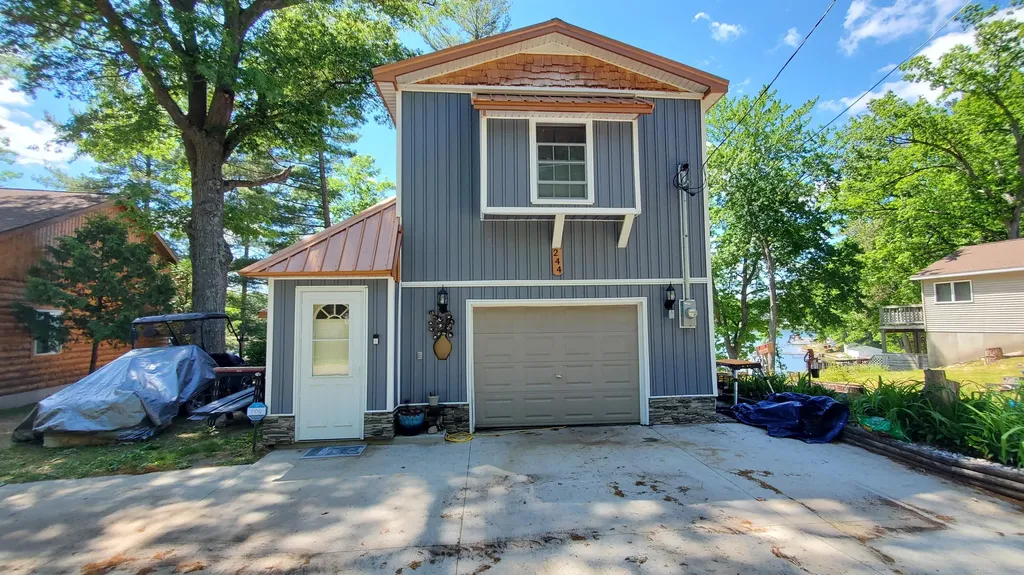 244 Hillcrest Street Harrison City MI 48625