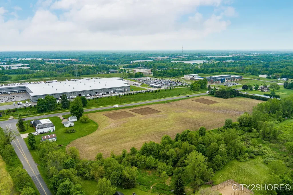 2031 4 Mile Road NW Alpine Township MI 49544