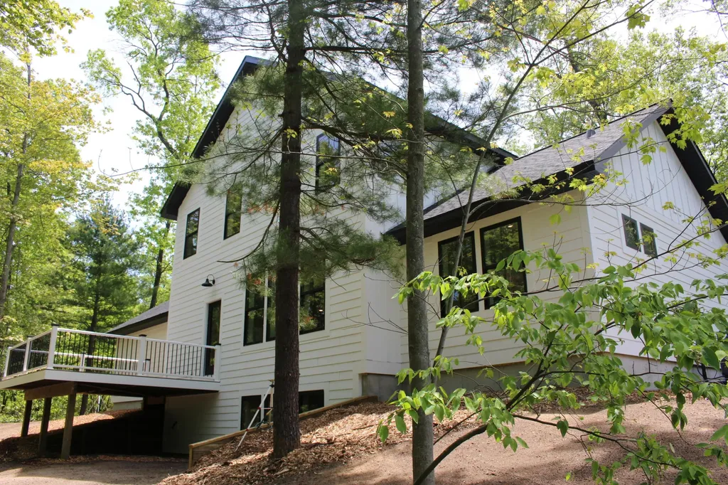 3352 White Eagle Muskegon Charter Township MI 49442
