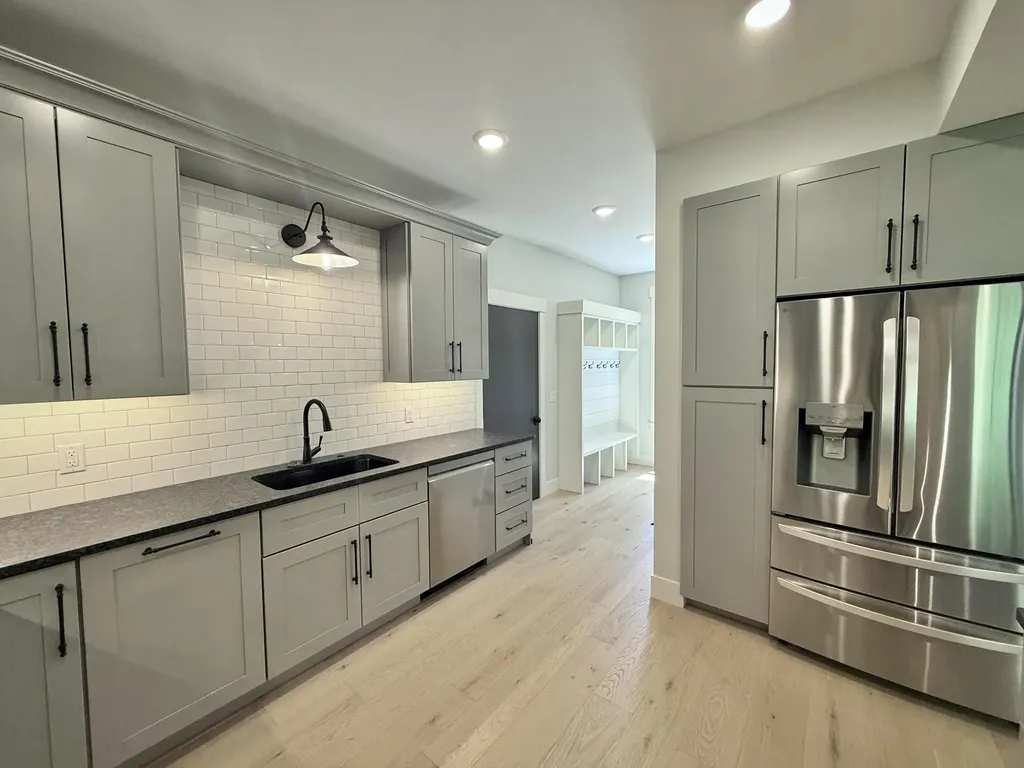 3352 White Eagle Muskegon Charter Township MI 49442
