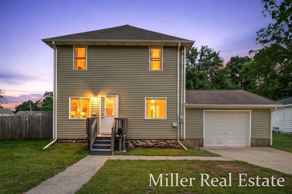 636 E Madison Street Hastings City MI 49058