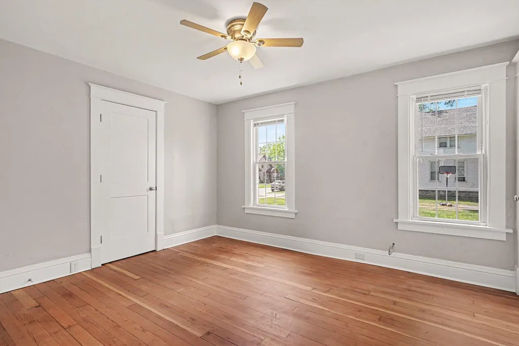 344 Monroe Avenue Muskegon City MI 49441