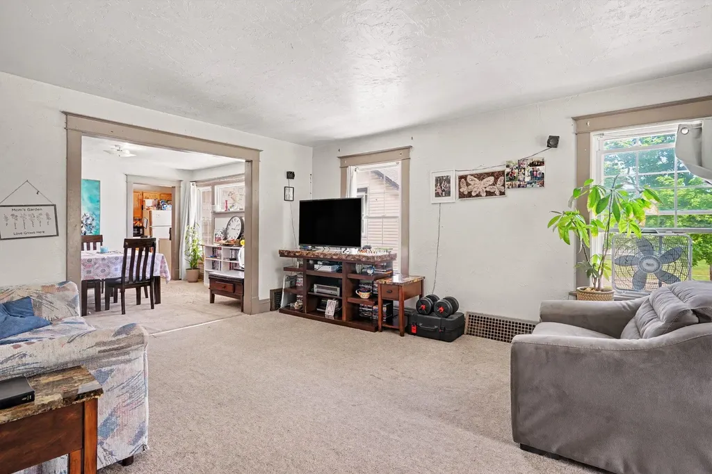 344 Monroe Avenue Muskegon City MI 49441