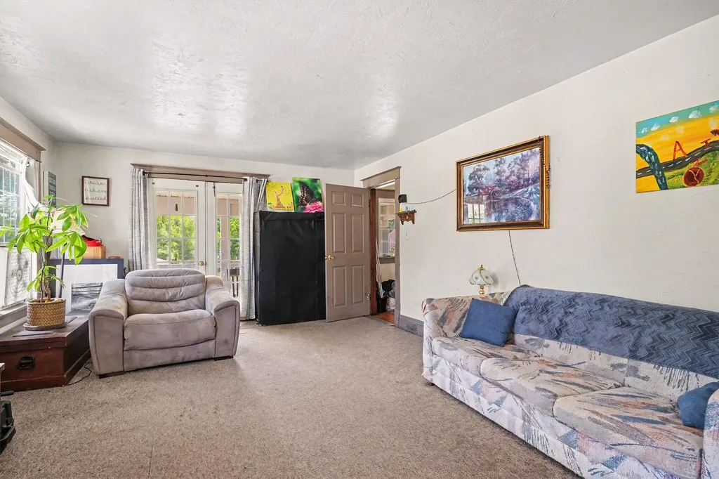 344 Monroe Avenue Muskegon City MI 49441