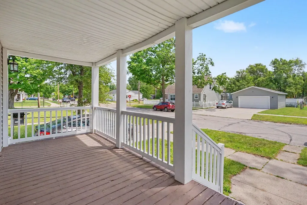 344 Monroe Avenue Muskegon City MI 49441