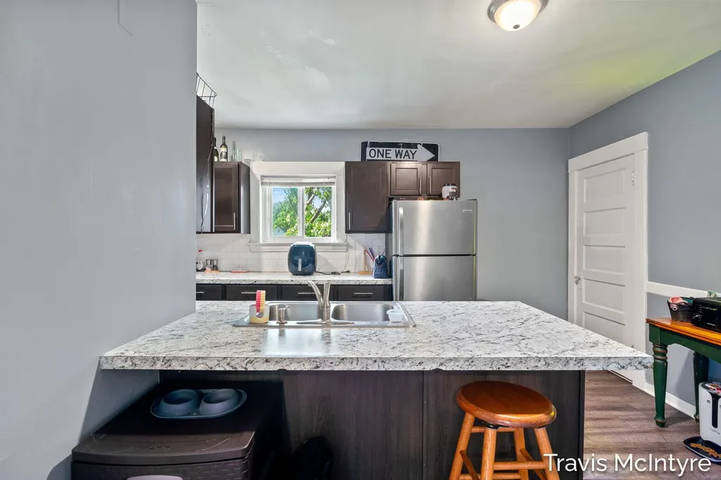 1018 Dayton Street SW Grand Rapids City MI 49504