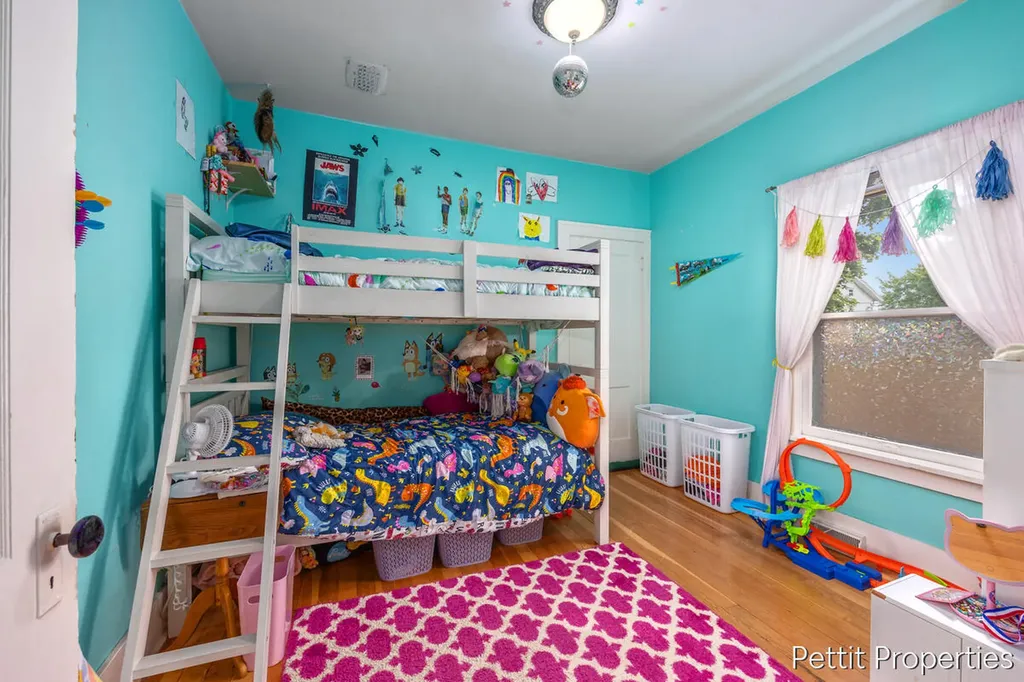 3897 Grand Street SW Grandville City MI 49418