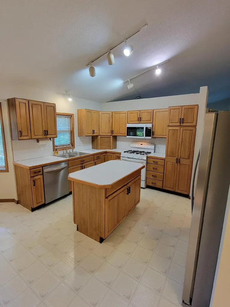 12167 Reyburn Drive NE Algoma Township MI 49345