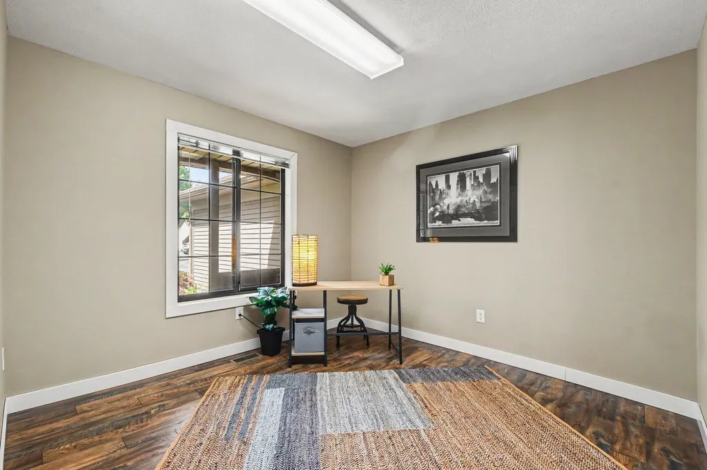 2271 Bridle Creek Street SE Kentwood City MI 49508