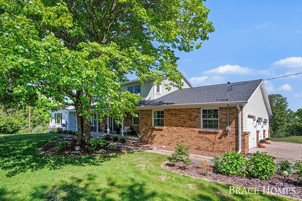 5685 11 Mile Road NE Courtland Township MI 49341