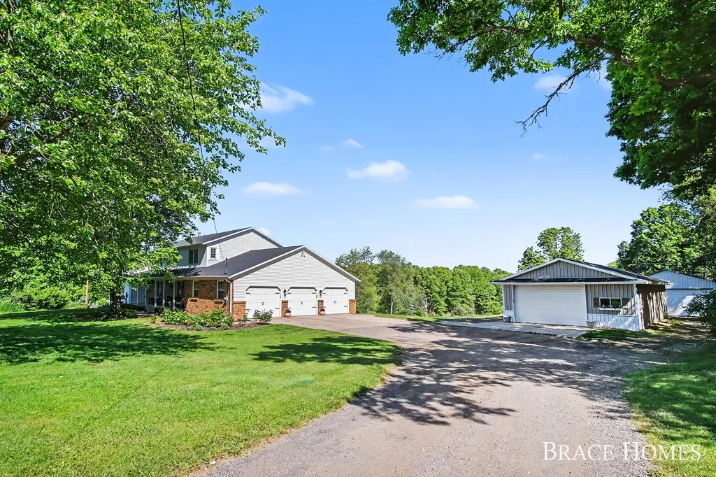 5685 11 Mile Road NE Courtland Township MI 49341