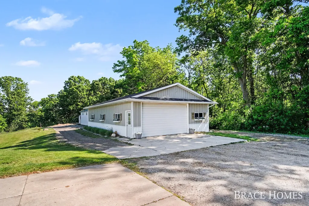 5685 11 Mile Road NE Courtland Township MI 49341