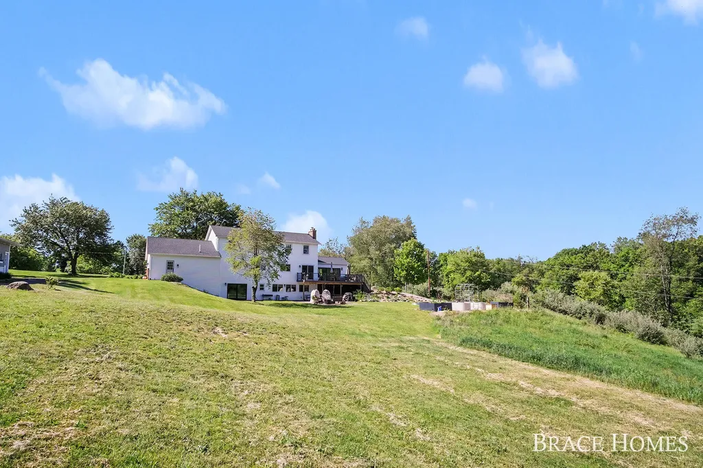 5685 11 Mile Road NE Courtland Township MI 49341