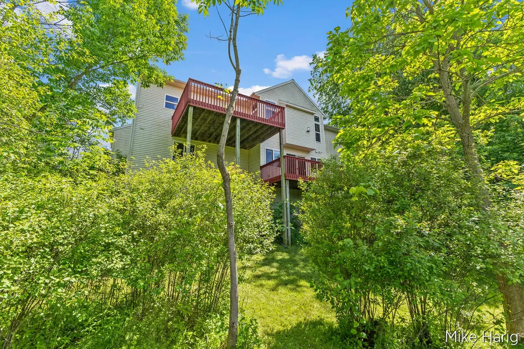 8105 Oldfield Court SE Gaines Charter Township MI 49315