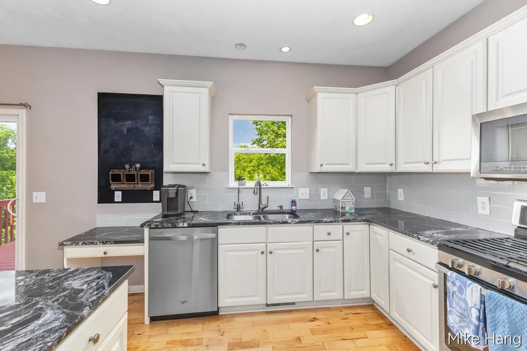 8105 Oldfield Court SE Gaines Charter Township MI 49315