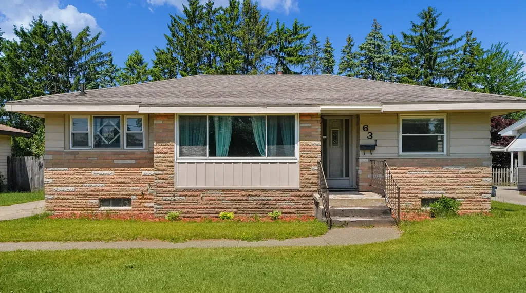 631 Oakcrest Street SW Kent City Village MI 49509
