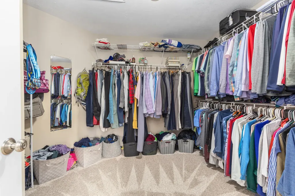 3457 N Meadow Grove Drive SE Kentwood City MI 49512