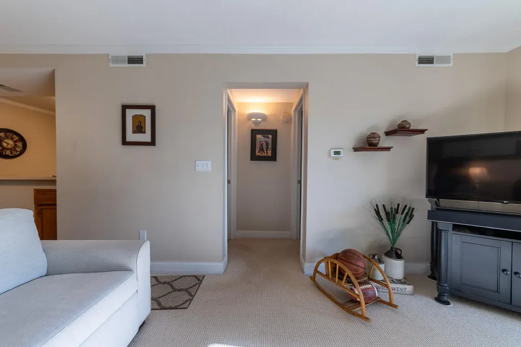 3392 Devonwood Hills NE Plainfield Charter Township MI 49525