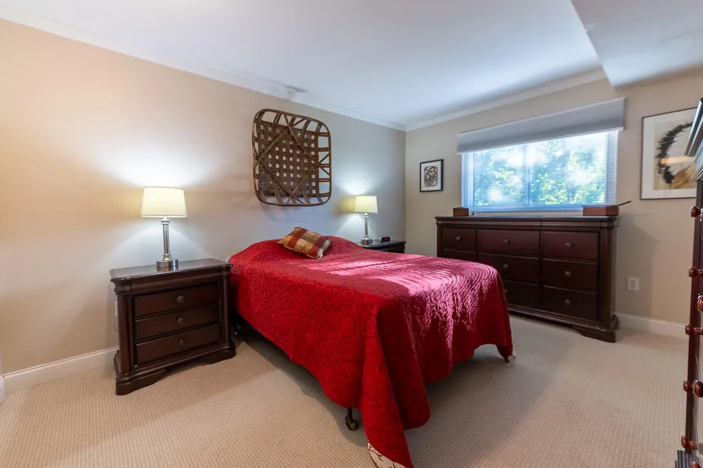 3392 Devonwood Hills NE Plainfield Charter Township MI 49525