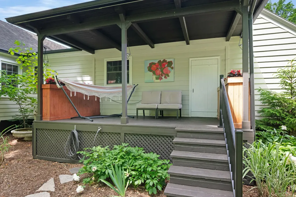1506 Berkshire Drive SE Grand Rapids City MI 49508