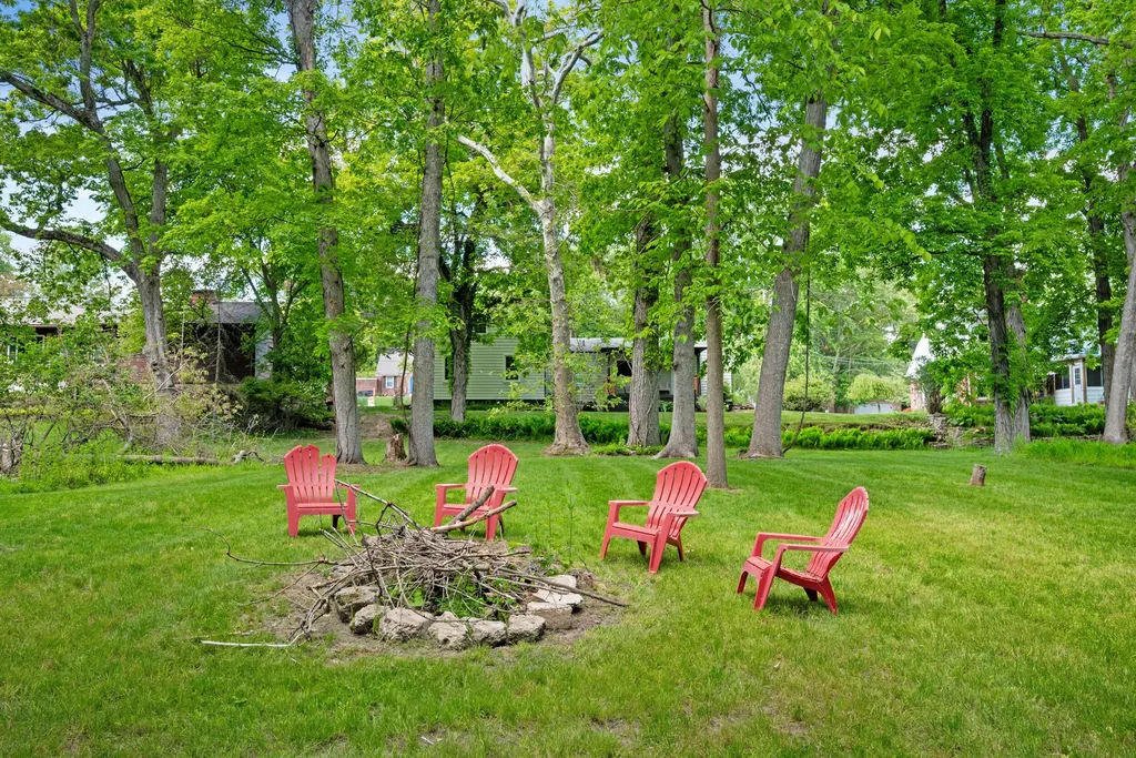 1506 Berkshire Drive SE Grand Rapids City MI 49508