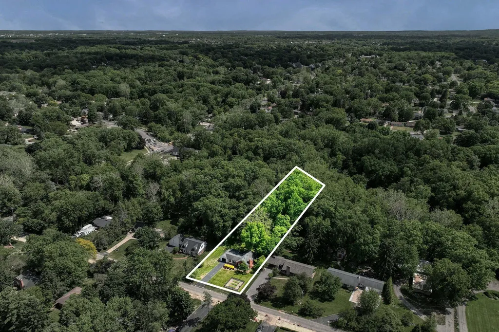 1506 Berkshire Drive SE Grand Rapids City MI 49508