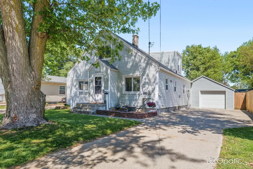 3644 Havana Avenue SW Wyoming City MI 49509