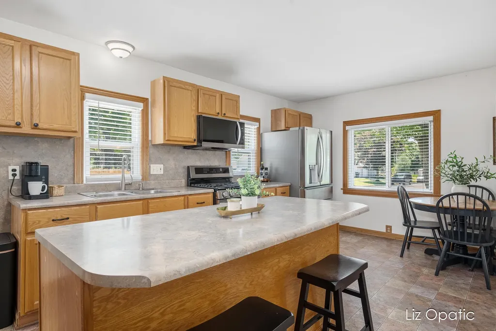 3644 Havana Avenue SW Wyoming City MI 49509